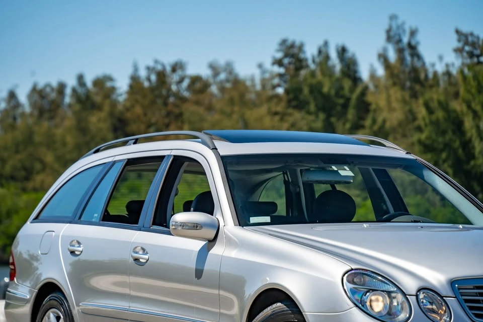 2004 Mercedes-Benz W211 E-Class - Image 14 of 20