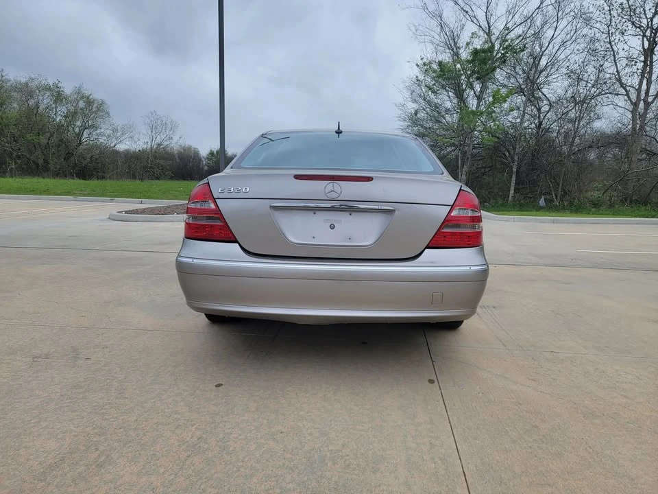 2004 Mercedes-Benz W211 E-Class - Image 6 of 20