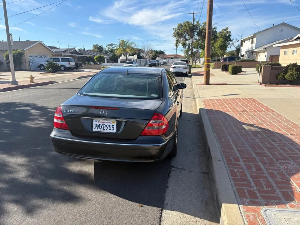 2004 Mercedes-Benz W211 E-Class - Image 4 of 9