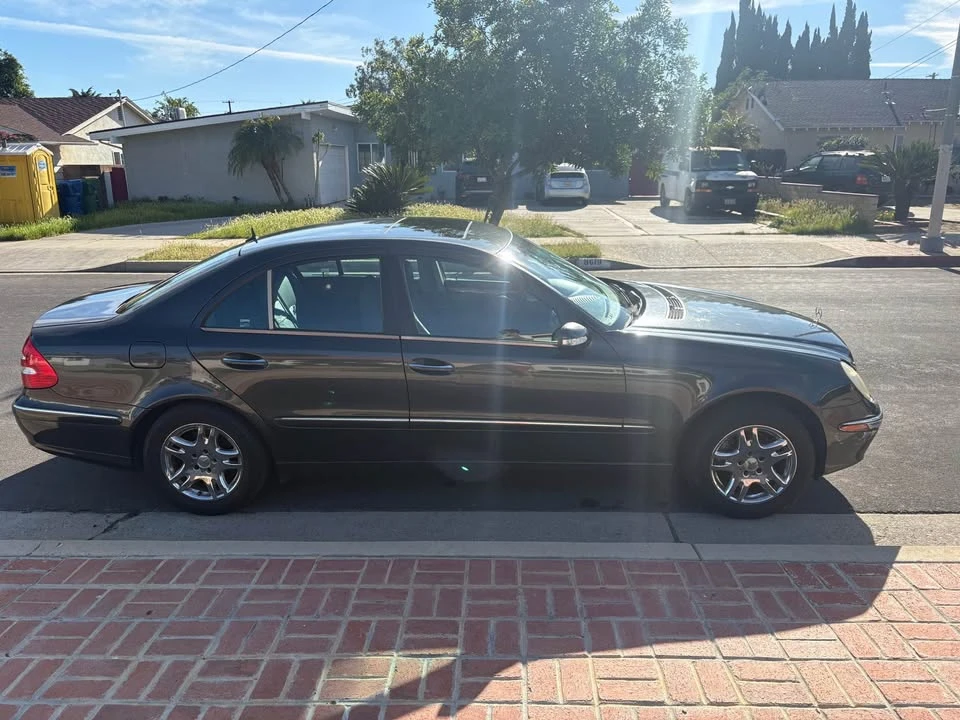 2004 Mercedes-Benz W211 E-Class - Image 3 of 9