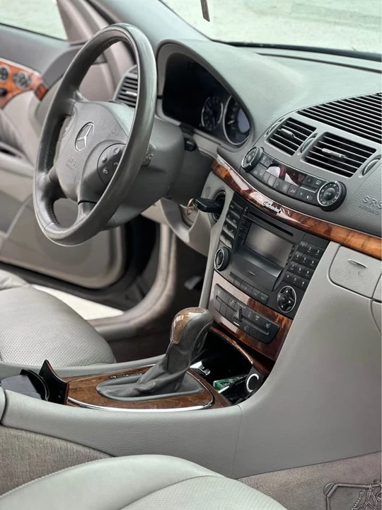 2004 Mercedes-Benz W211 E-Class - Image 19 of 20
