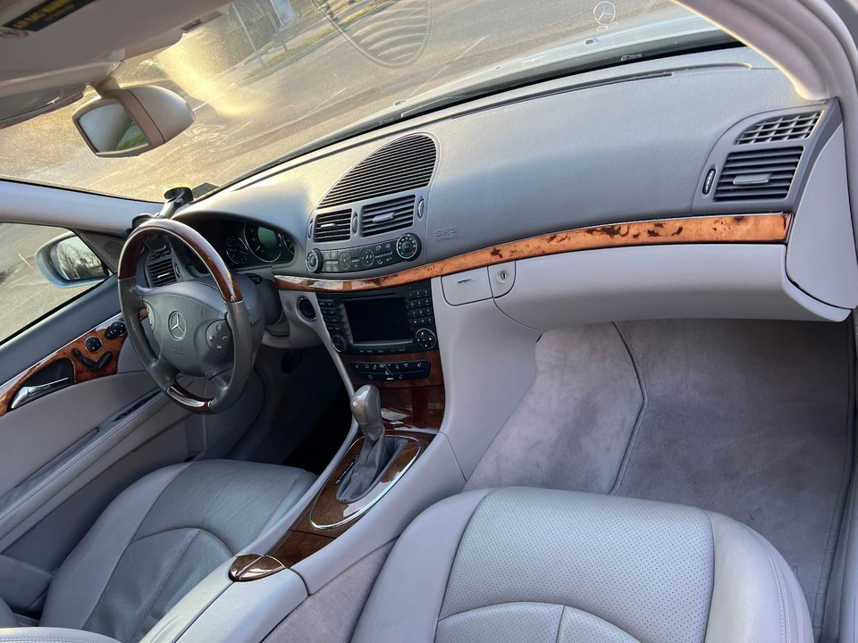 2004 Mercedes-Benz W211 E-Class - Image 12 of 20