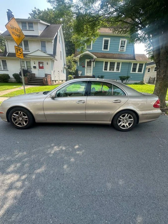 2004 Mercedes-Benz W211 E-Class - Image 4 of 12