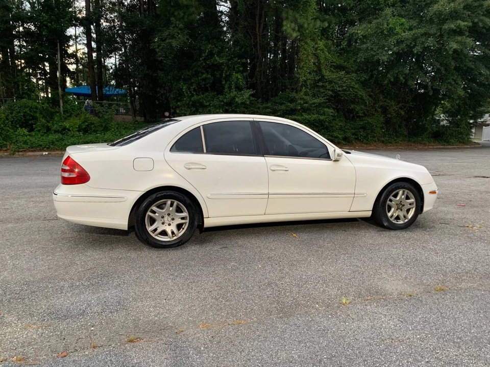 2004 Mercedes-Benz W211 E-Class - Image 6 of 10