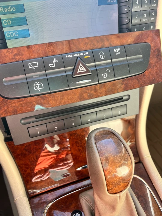 2004 Mercedes-Benz W211 E-Class - Image 13 of 21