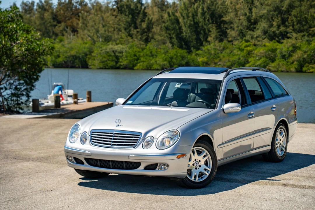 2004 Mercedes-Benz W211 E-Class - Image 2 of 31