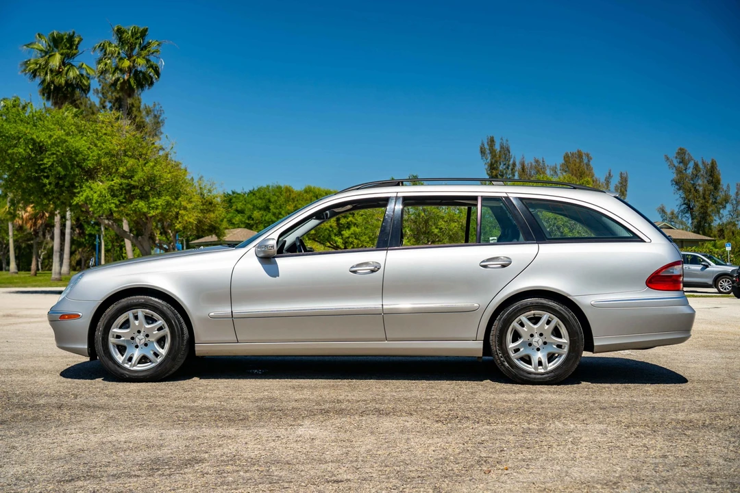 2004 Mercedes-Benz W211 E-Class - Image 5 of 31