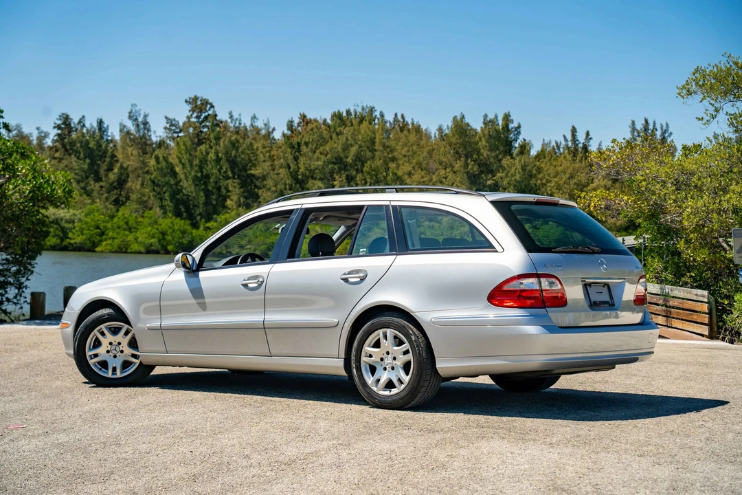 2004 Mercedes-Benz W211 E-Class - Image 6 of 31