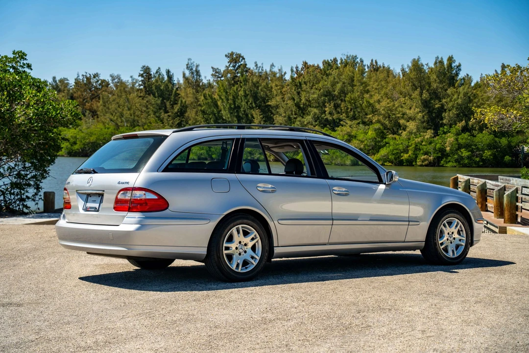 2004 Mercedes-Benz W211 E-Class - Image 9 of 31