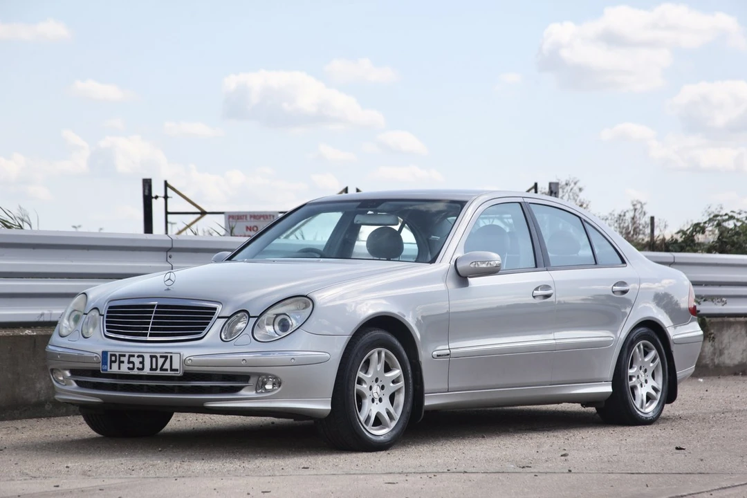 2004 Mercedes-Benz W211 E-Class - Image 3 of 30