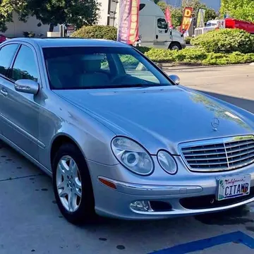 2004 Mercedes-Benz E320 · E320