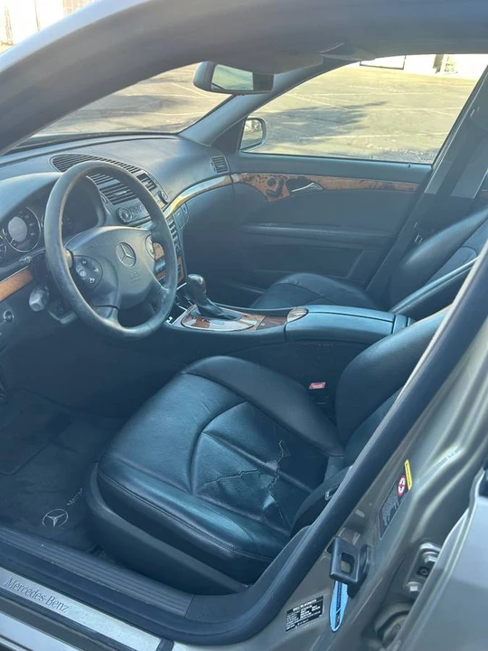 2004 Mercedes-Benz W211 E-Class - Image 8 of 16