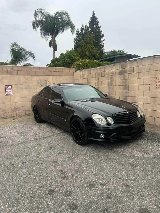 2004 Mercedes-Benz W211 E-Class - Image 2 of 7