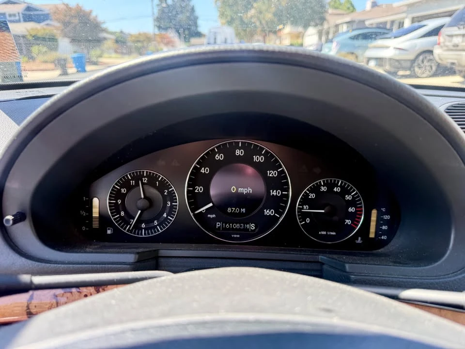 2004 Mercedes-Benz W211 E-Class - Image 11 of 13