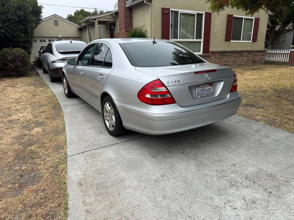 2004 Mercedes-Benz W211 E-Class - Image 4 of 8