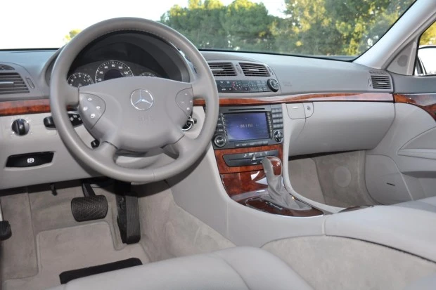 2004 Mercedes-Benz W211 E-Class - Image 5 of 8
