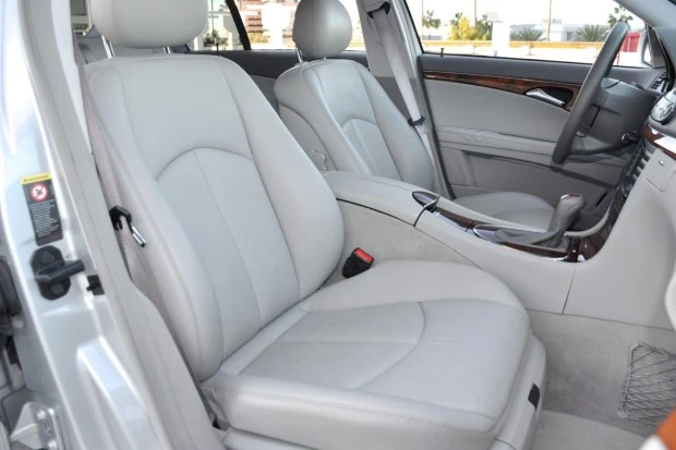 2004 Mercedes-Benz W211 E-Class - Image 4 of 8