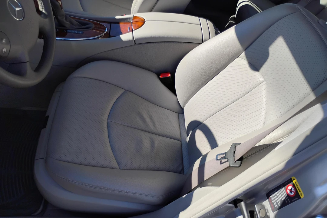 2004 Mercedes-Benz W211 E-Class - Image 16 of 31