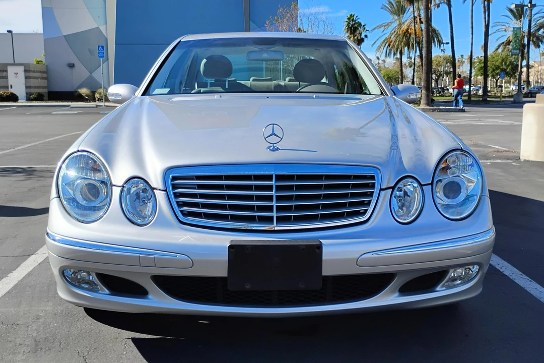 2004 Mercedes-Benz W211 E-Class - Image 2 of 31