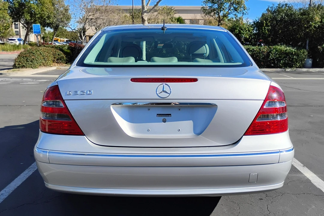2004 Mercedes-Benz W211 E-Class - Image 5 of 31