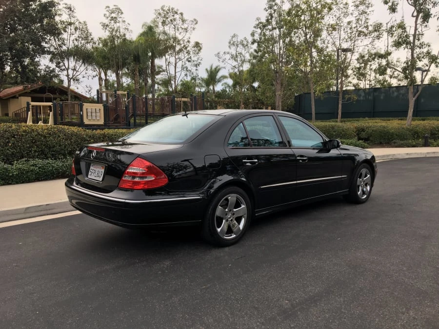 2004 Mercedes-Benz W211 E-Class - Image 2 of 10