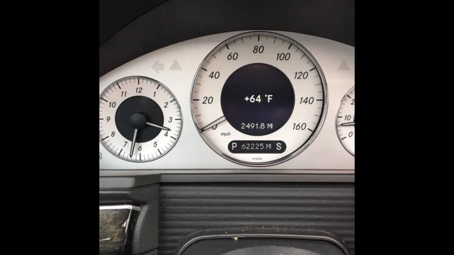 2004 Mercedes-Benz W211 E-Class - Image 6 of 10