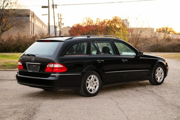 2004 Mercedes-Benz W211 E-Class - Image 2 of 8
