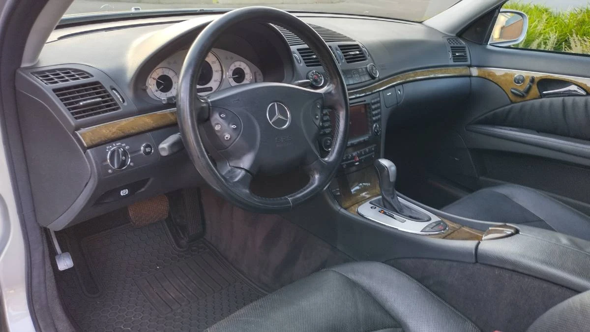 2004 Mercedes-Benz W211 E-Class - Image 16 of 24
