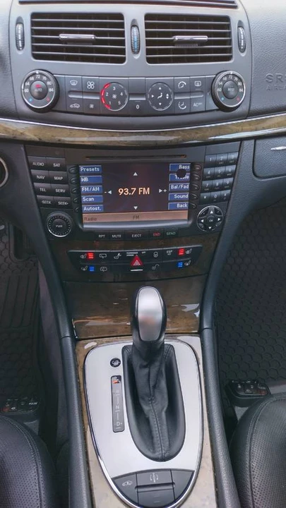 2004 Mercedes-Benz W211 E-Class - Image 20 of 24