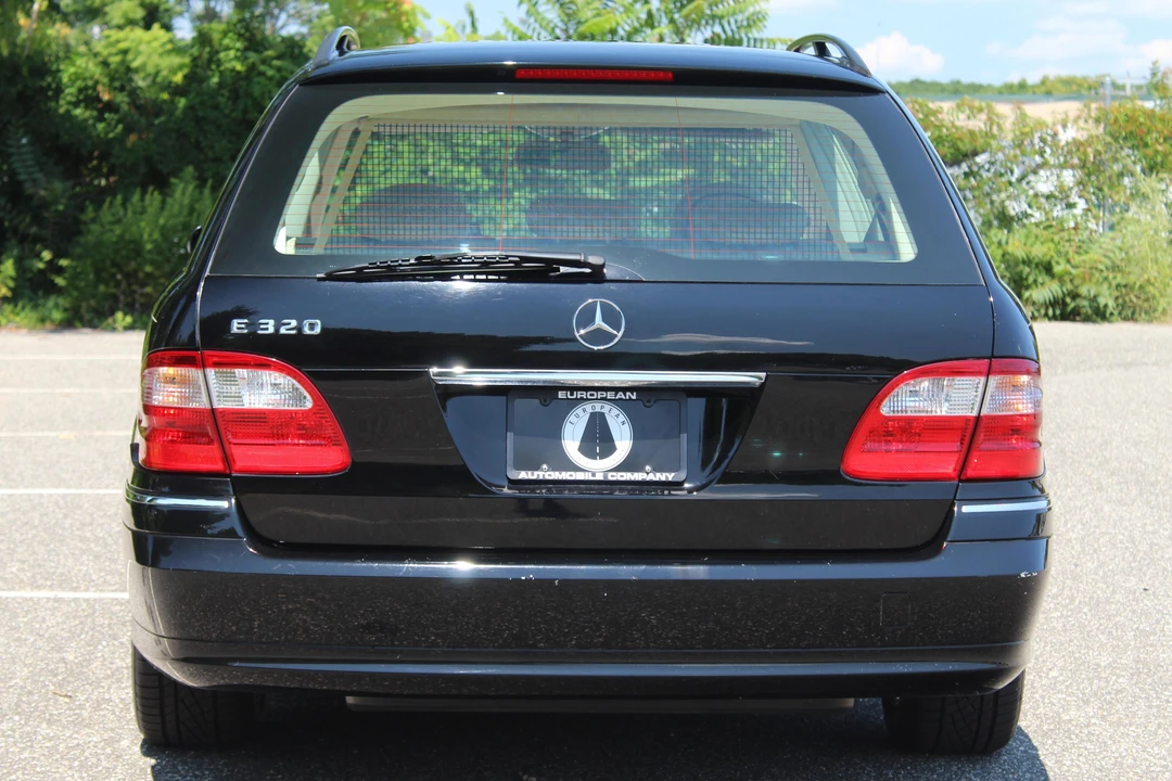 2004 Mercedes-Benz W211 E-Class - Image 4 of 4