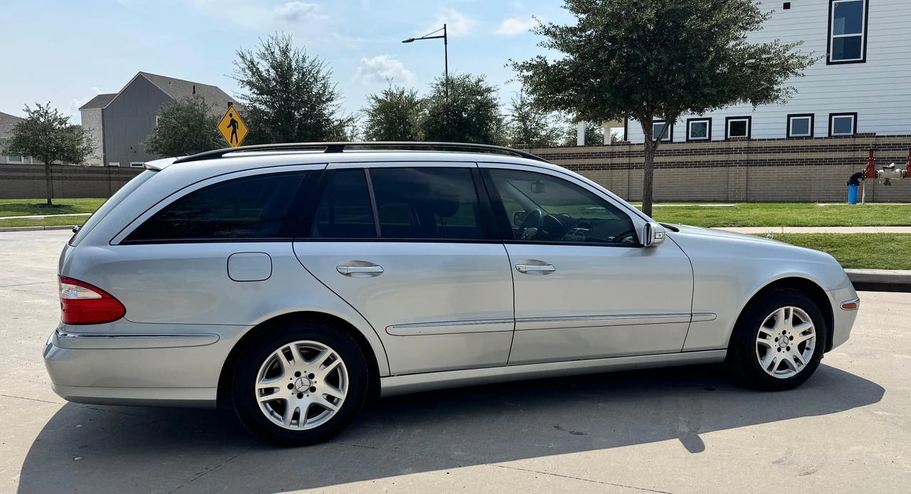 2004 Mercedes-Benz W211 E-Class - Image 8 of 31