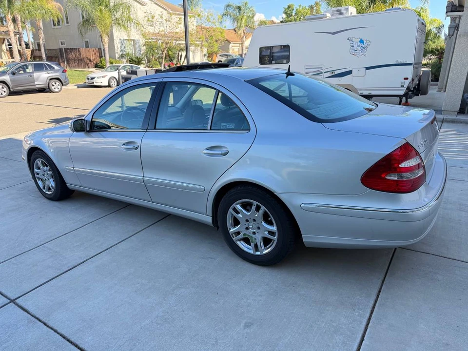 2004 Mercedes-Benz W211 E-Class - Image 4 of 15