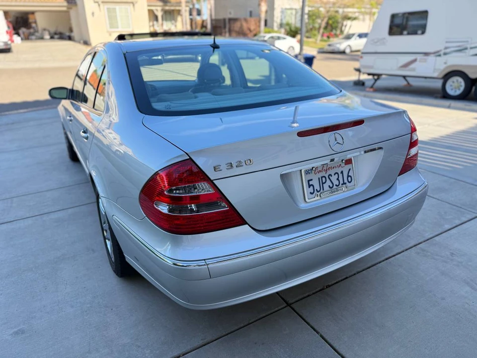 2004 Mercedes-Benz W211 E-Class - Image 5 of 15