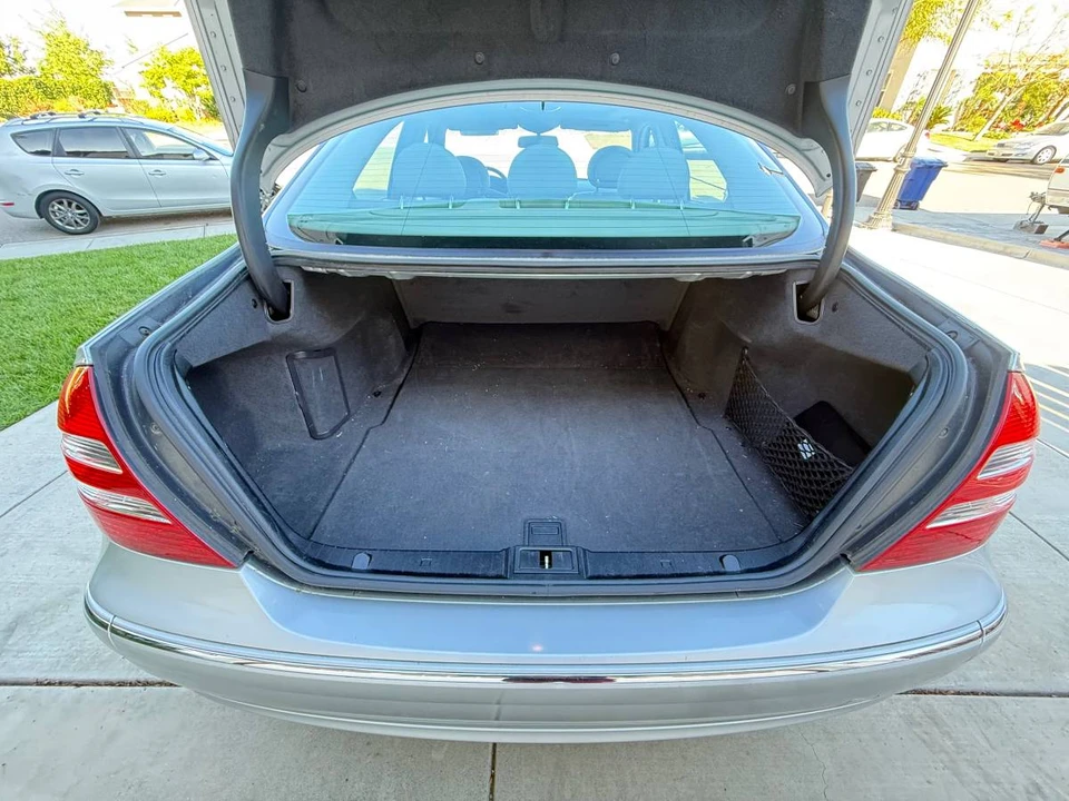 2004 Mercedes-Benz W211 E-Class - Image 15 of 15