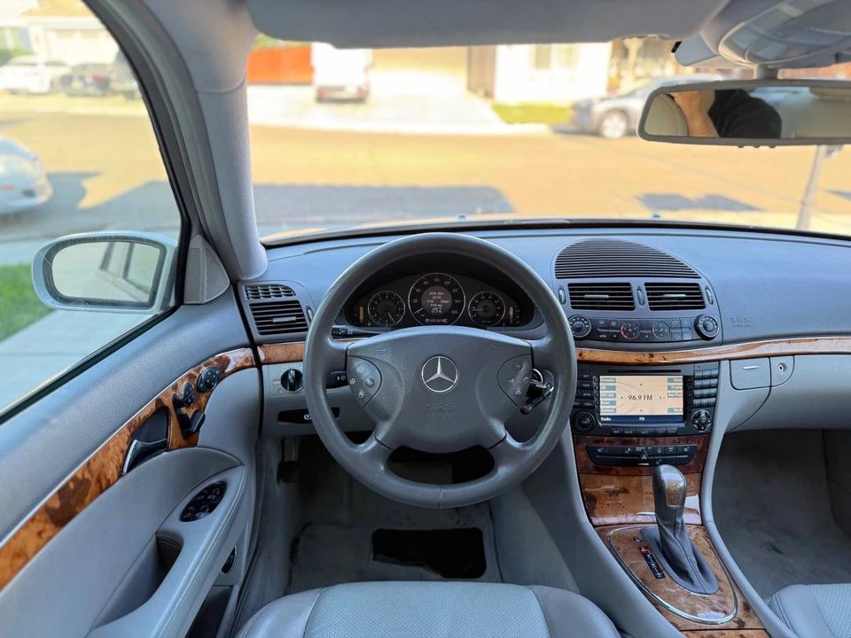 2004 Mercedes-Benz W211 E-Class - Image 11 of 15