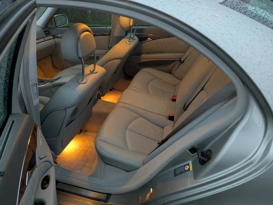 2004 Mercedes-Benz W211 E-Class - Image 9 of 17
