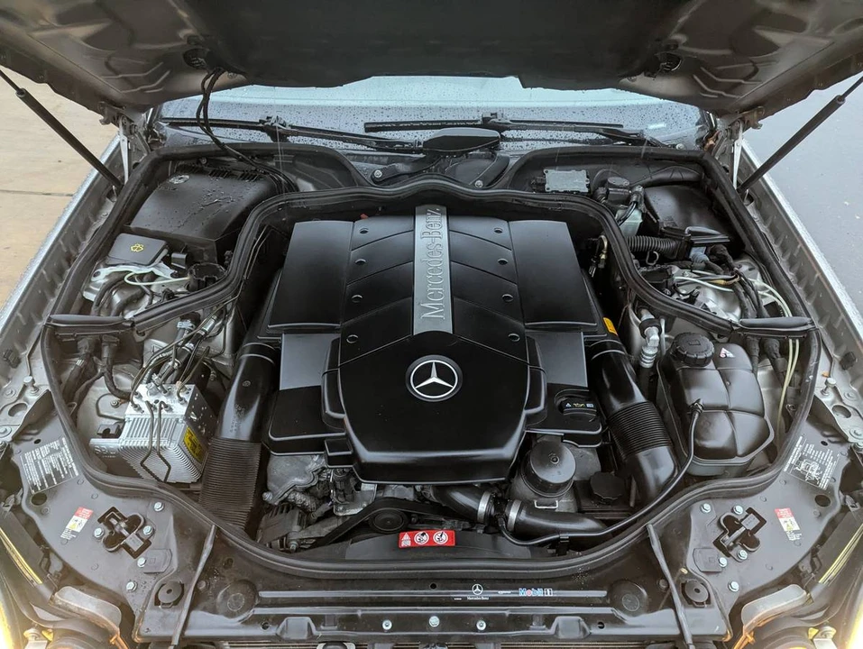 2004 Mercedes-Benz W211 E-Class - Image 16 of 17