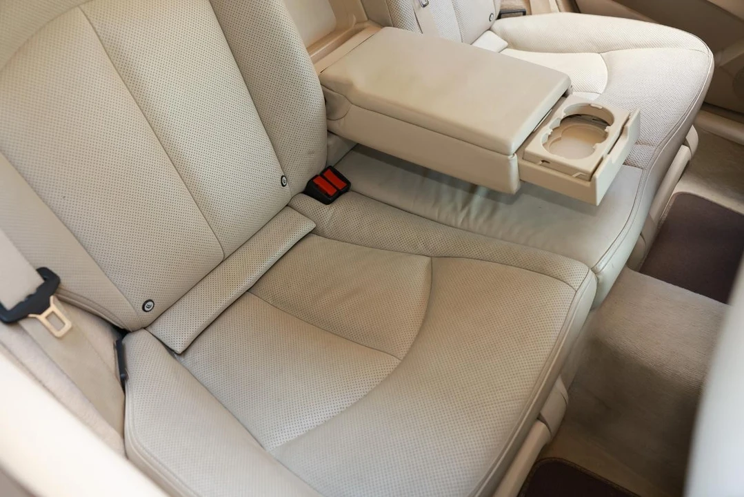2004 Mercedes-Benz W211 E-Class - Image 12 of 31