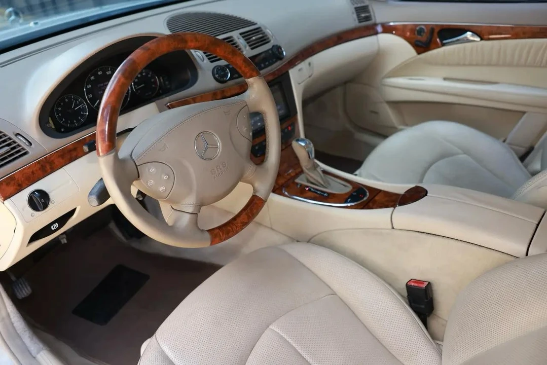 2004 Mercedes-Benz W211 E-Class - Image 4 of 31