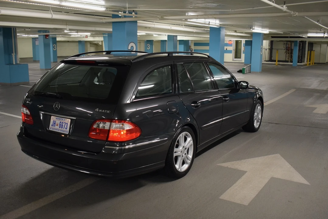 2004 Mercedes-Benz W211 E-Class - Image 14 of 31