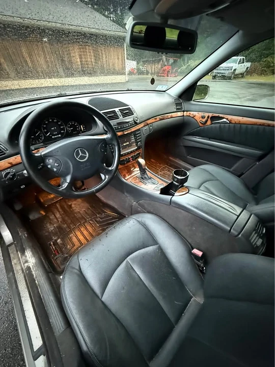 2004 Mercedes-Benz W211 E-Class - Image 8 of 12