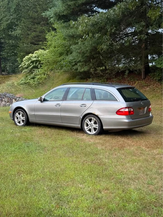 2004 Mercedes-Benz W211 E-Class - Image 4 of 12