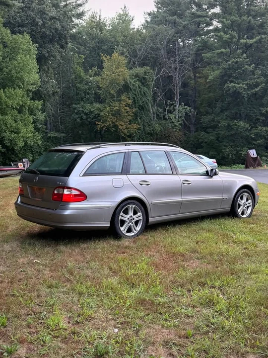 2004 Mercedes-Benz W211 E-Class - Image 2 of 12