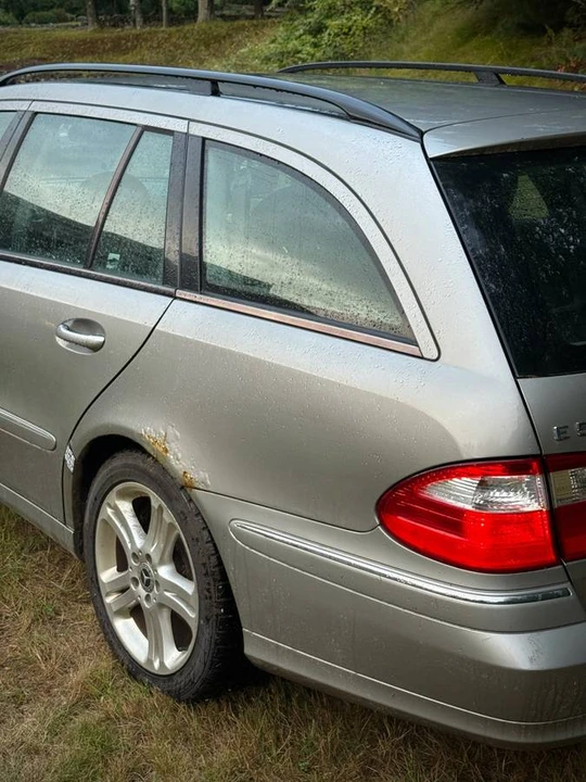 2004 Mercedes-Benz W211 E-Class - Image 7 of 11