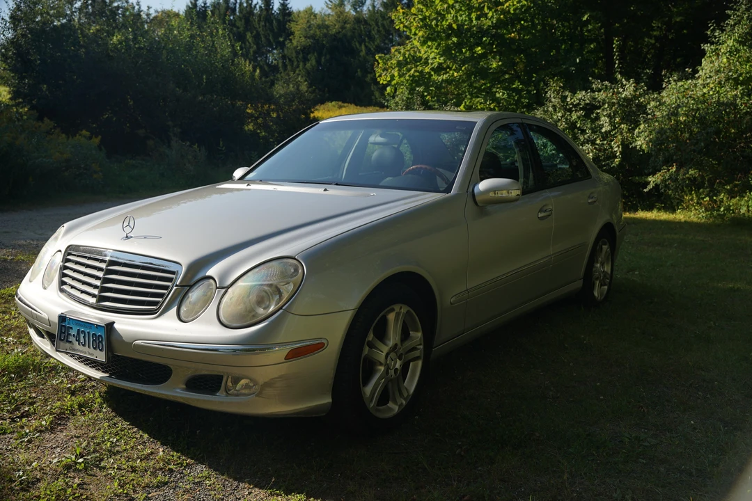 2004 Mercedes-Benz W211 E-Class - Image 12 of 31