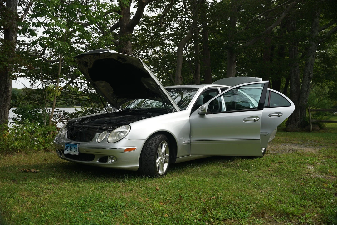 2004 Mercedes-Benz W211 E-Class - Image 16 of 31