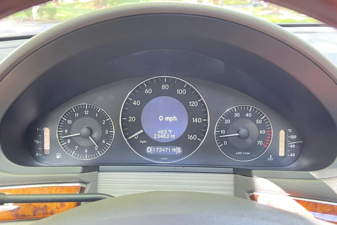 2004 Mercedes-Benz W211 E-Class - Image 28 of 31