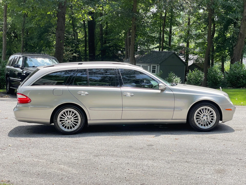 2004 Mercedes-Benz W211 E-Class - Image 8 of 31