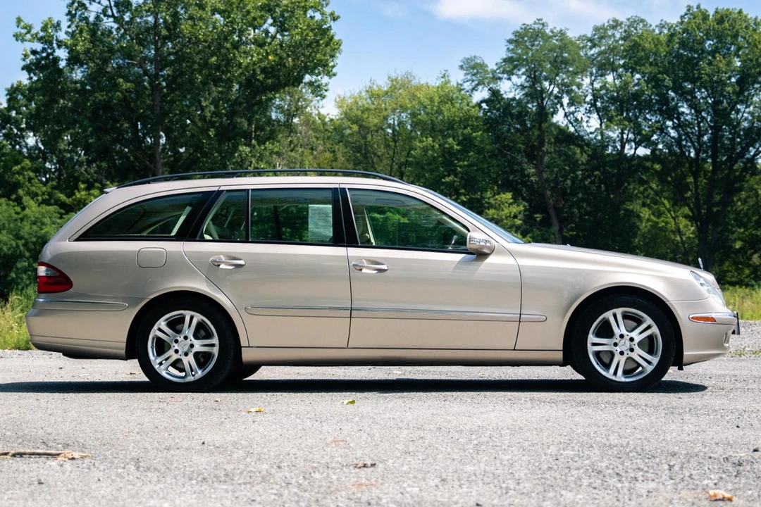 2004 Mercedes-Benz W211 E-Class - Image 3 of 31