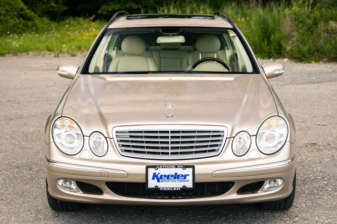 2004 Mercedes-Benz W211 E-Class - Image 2 of 31